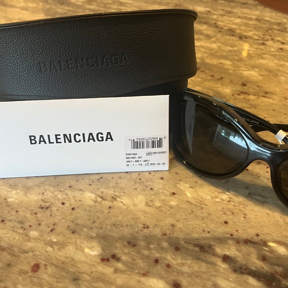 Balenciaga ‘Void Butterfly’ Sunglasses - Picture 1 of 7
